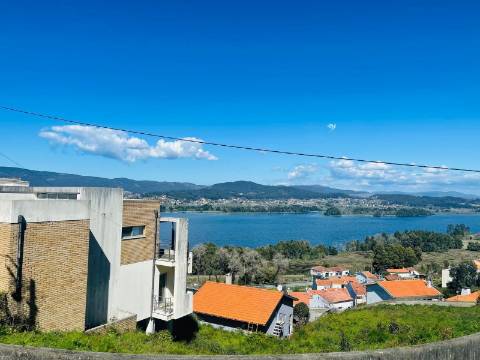 Moradia T3+1 Venda em Seixas,Caminha