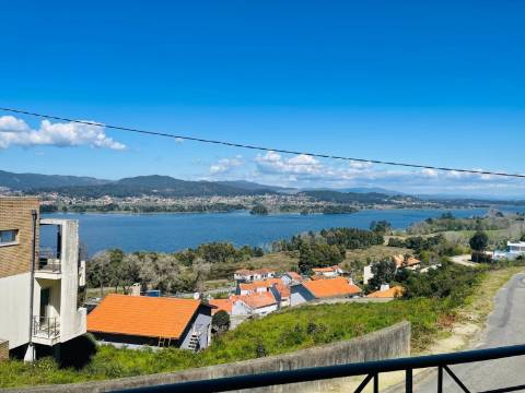 Moradia T3+1 Venda em Seixas,Caminha
