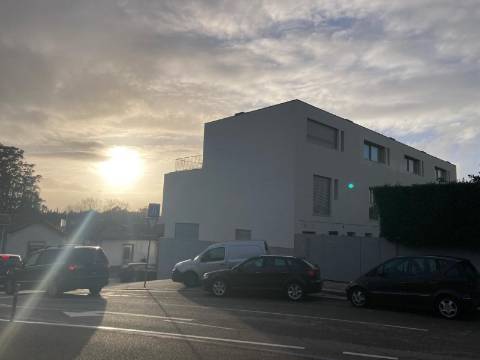 MORADIA NOVA T4 - CLIP