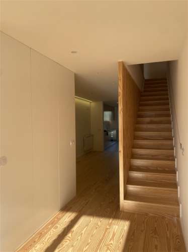 Moradia T4 c/ elevador - Matosinhos