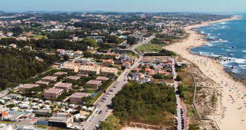 Moradia V4 - Madalena -1 linha Mar