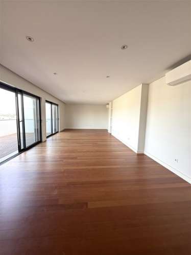 Apartamento T4 Penthouse - Matosinhos