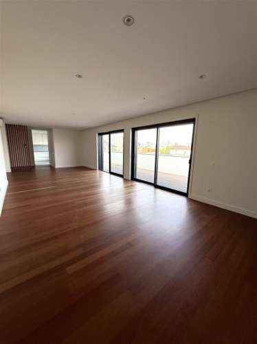 Apartamento T4 Penthouse - Matosinhos