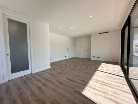 Apartamento T1 KITCHENET Venda em Lordelo do Ouro e Massarelos,Porto