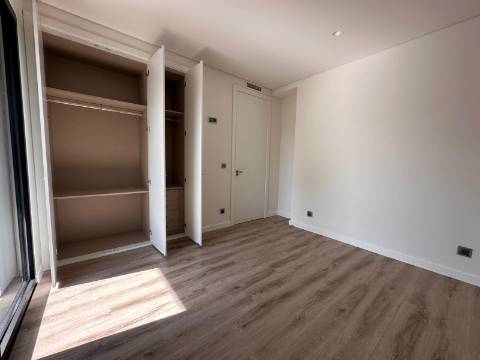 Apartamento T2 Venda em Lordelo do Ouro e Massarelos,Porto