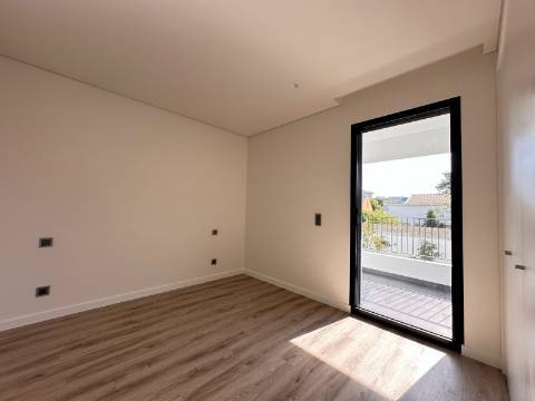Apartamento T3 Venda em Lordelo do Ouro e Massarelos,Porto