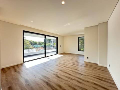 Apartamento T3 Venda em Lordelo do Ouro e Massarelos,Porto