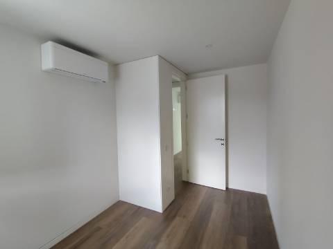 Apartamento T2 Venda em Matosinhos e Leça da Palmeira,Matosinhos