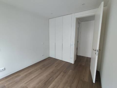 Apartamento T2 Venda em Matosinhos e Leça da Palmeira,Matosinhos