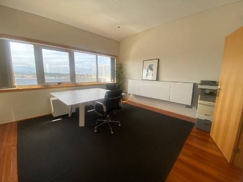 Escritório T2 Venda em Matosinhos e Leça da Palmeira,Matosinhos
