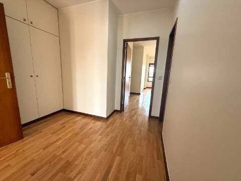 Apartamento T2 Venda em Paranhos,Porto