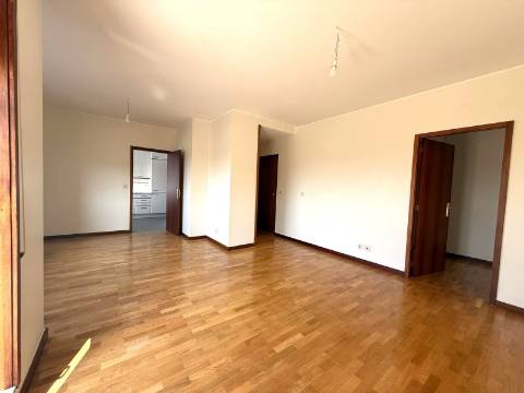 Apartamento T2 Venda em Paranhos,Porto