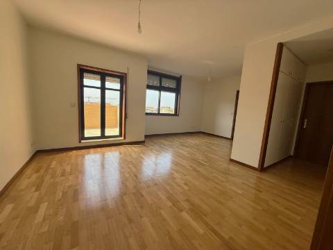 Apartamento T2 Venda em Paranhos,Porto