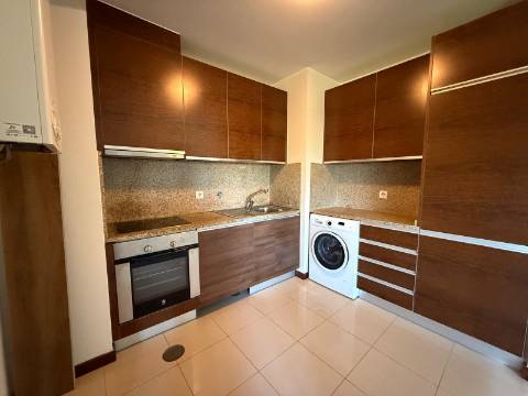Apartamento T1 Arrendamento em Paranhos,Porto