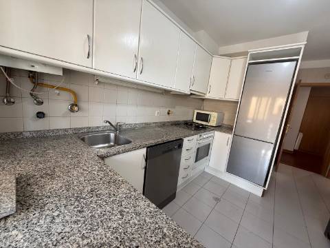 Apartamento T2 Arrendamento em Lordelo do Ouro e Massarelos,Porto