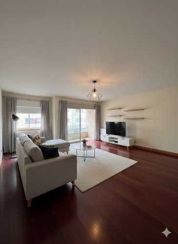 T3 com 3 suites - Praia Matosinhos