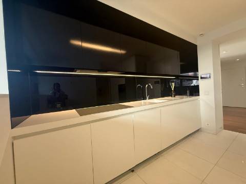 Apartamento T3 Condomínio privado Living Foz – Foz do Douro