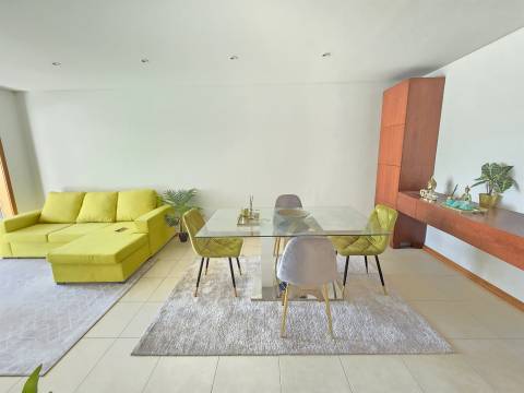 T3 Vila do Conde - terraço e Box - a 350m da praia