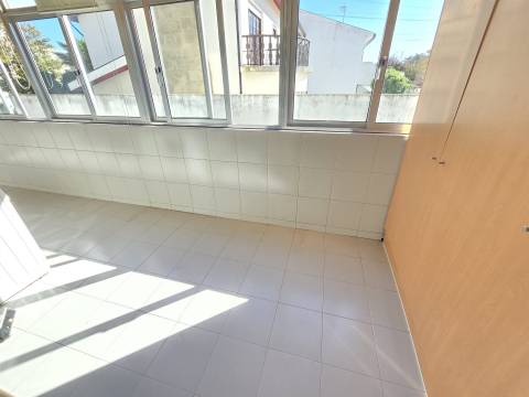 T3 Vila do Conde - terraço e Box - a 350m da praia