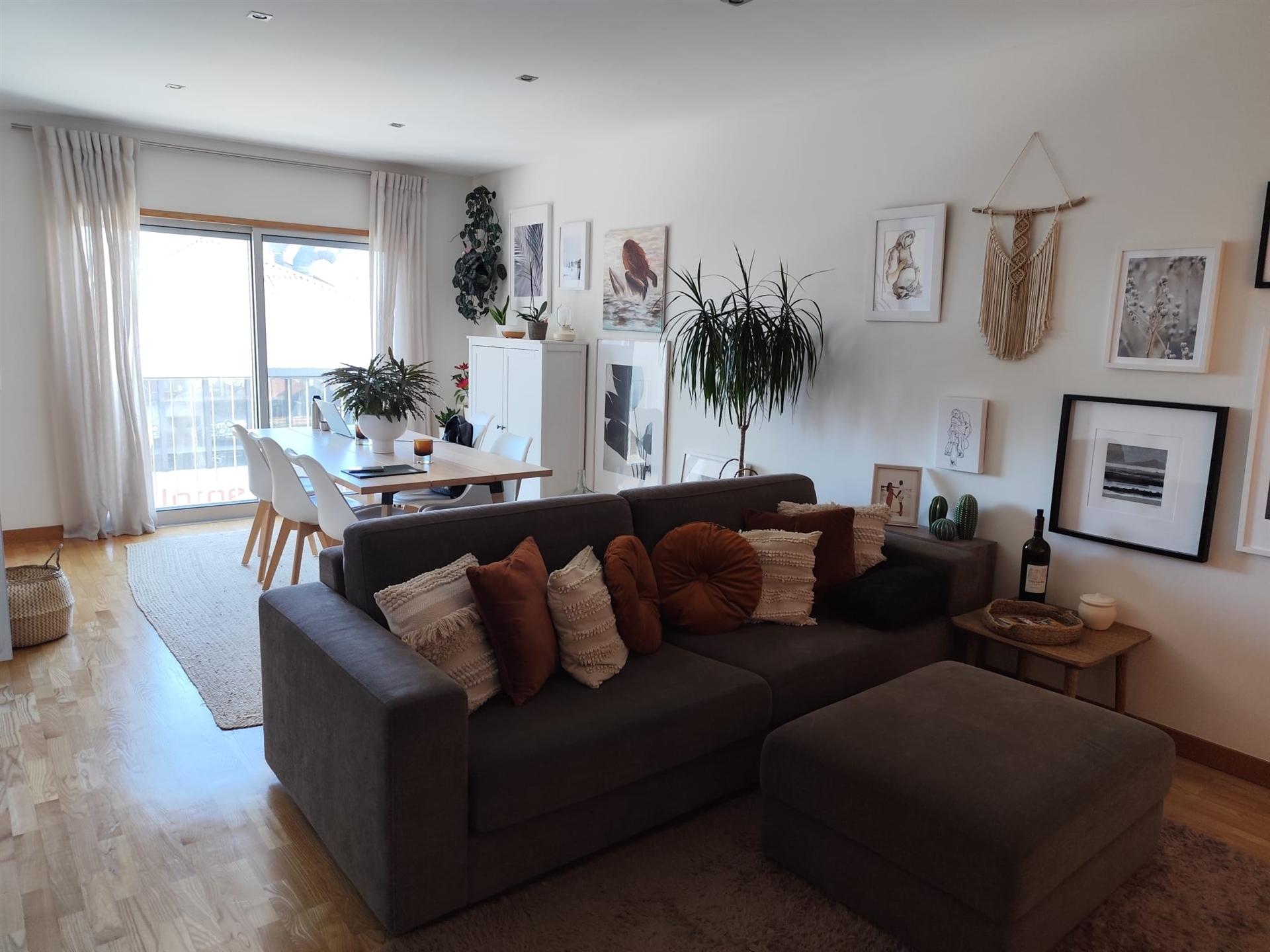 Apartamento T2 Arrendamento em Matosinhos e Leça da Palmeira,Matosinhos