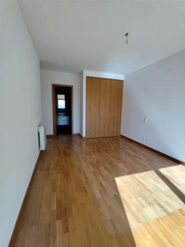 Excelente T2 para Arrendamento junto à Praia de Matosinhos