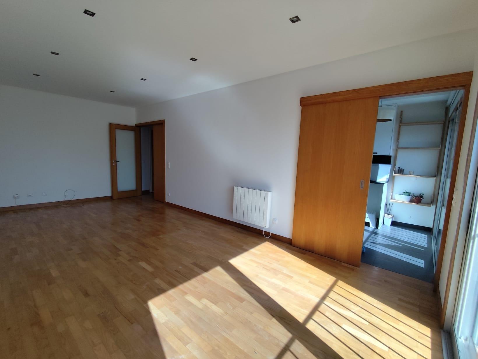 Excelente T2 para Arrendamento junto à Praia de Matosinhos