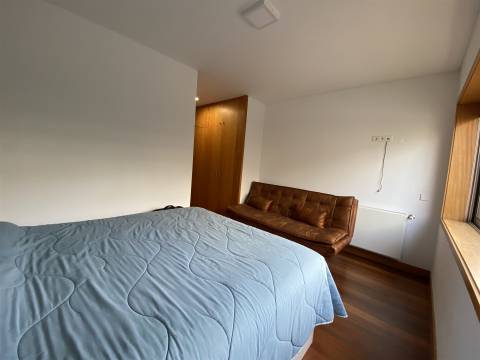 Apartamento T4 Venda em Matosinhos e Leça da Palmeira,Matosinhos