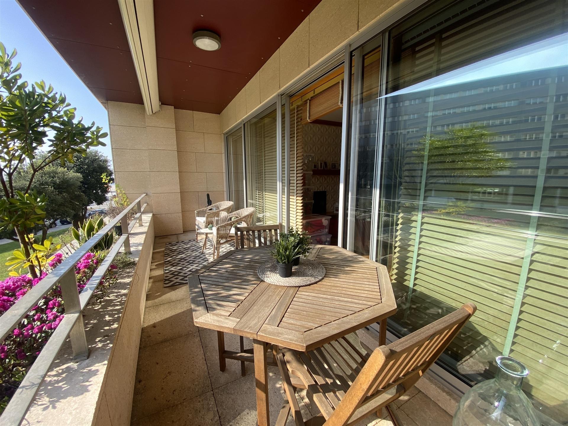 Apartamento T4 Venda em Matosinhos e Leça da Palmeira,Matosinhos