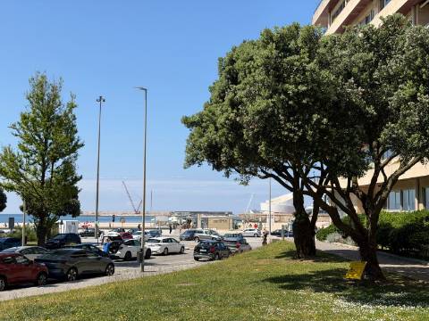 Apartamento T4 Venda em Matosinhos e Leça da Palmeira,Matosinhos