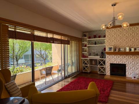 Apartamento T4 Venda em Matosinhos e Leça da Palmeira,Matosinhos