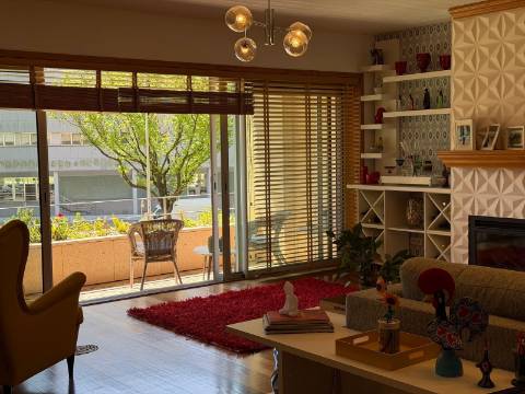 Apartamento T4 Venda em Matosinhos e Leça da Palmeira,Matosinhos