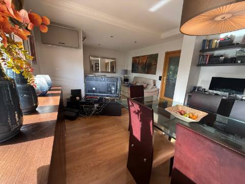 Apartamento T3 Venda em Cidade da Maia,Maia