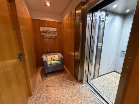 Apartamento T4 Venda em Milheirós,Maia