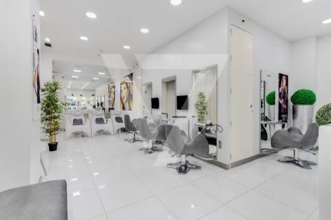 Salão / Paranhos. - Trespasse