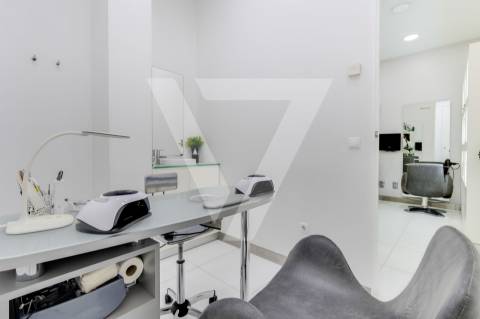 Salão / Paranhos. - Trespasse