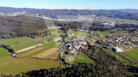 Terreno à Venda com PIP  para moradias em Santo Tirso - Água Longa.