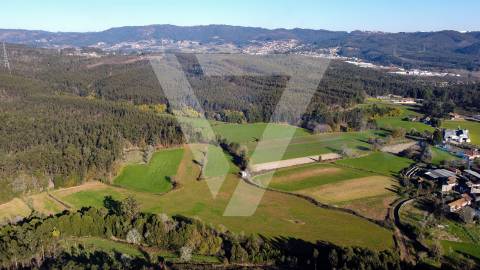 Terreno à Venda com PIP  para moradias em Santo Tirso - Água Longa.