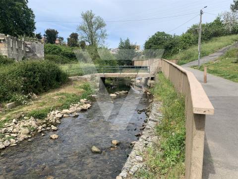 Terreno à Venda Junto ao Passadiço em Rio Tinto - Gondomar