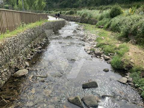 Terreno à Venda Junto ao Passadiço em Rio Tinto - Gondomar