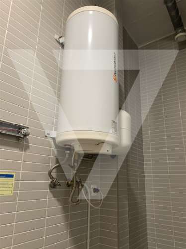 Armazém à Venda em Ermesinde - Valongo.