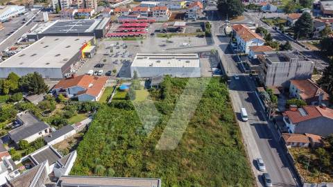 Terreno Para Construção à Venda em Vila Nova de Gaia - Pedroso.