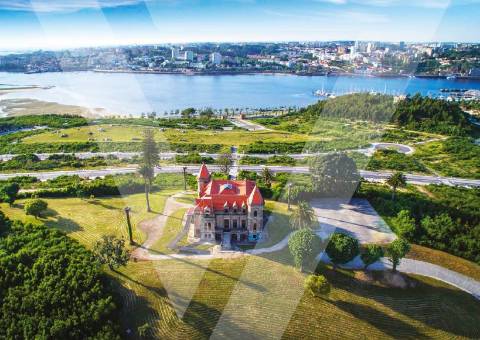 Moradia V3 Premium à Beira do Rio Douro na Quinta Marques Gomes.