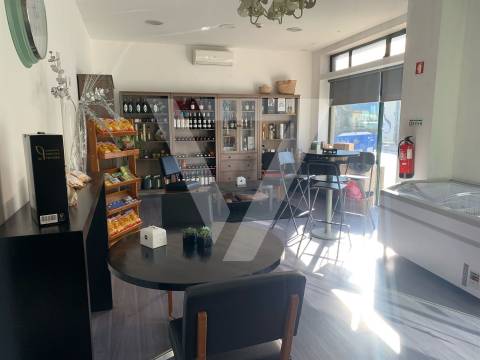 Espaço Comercial em São Caetano - Rio Tinto.