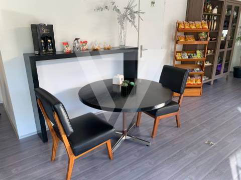 Espaço Comercial em São Caetano - Rio Tinto.