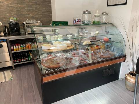 Espaço Comercial para Trespasse em São Caetano - Rio Tinto.