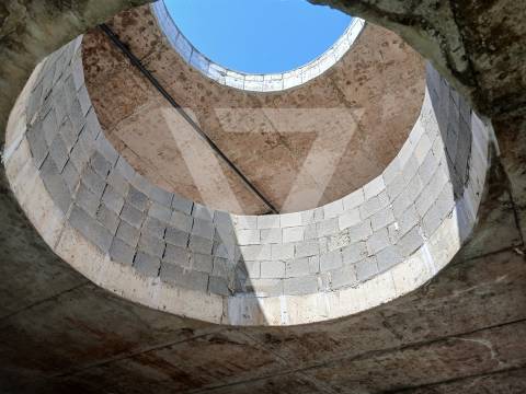 Espaço Comercial à Venda em Gondomar.