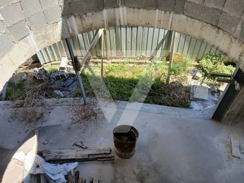 Espaço Comercial à Venda em Gondomar.