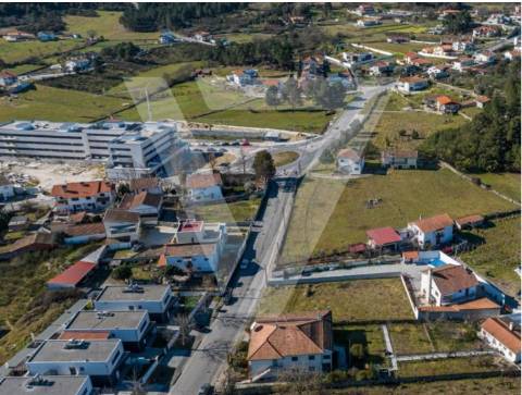 Terreno com PIP Aprovado Para Prédio/ Moradias - Chaves.