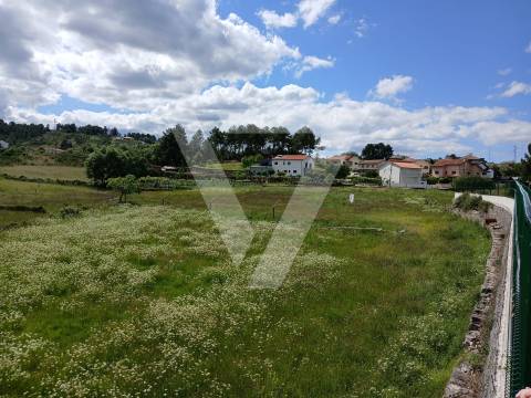Terreno com PIP Aprovado Para Prédio/ Moradias - Chaves.
