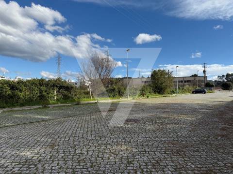 Terreno Industrial Loteado à Venda em Fânzeres - Gondomar.